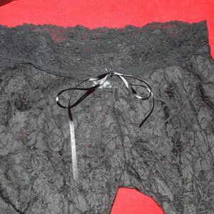 Lip Service Blacklist 9/M/L Cast Off Knit Rouched Leggings Black